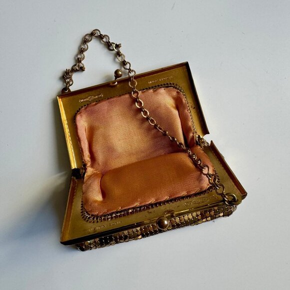 Vintage Whiting and Davis Tiny Gold Mesh Purse - Picture 4 of 7